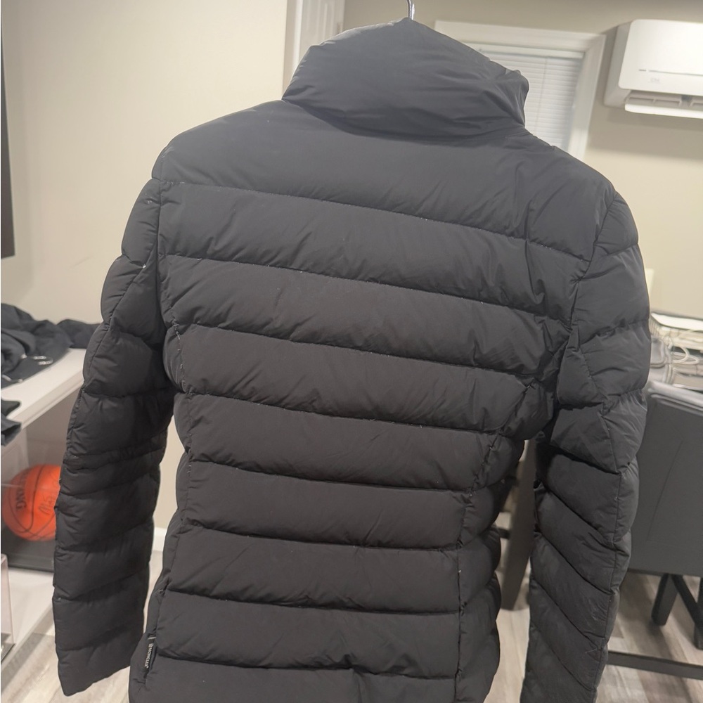 women’s short moncler black zip neck coat AUTHENTIC